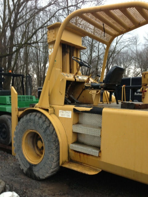 40 000lbs Cat Towmotor Forklift For Sale Call 616 200 4308affordable Machinery