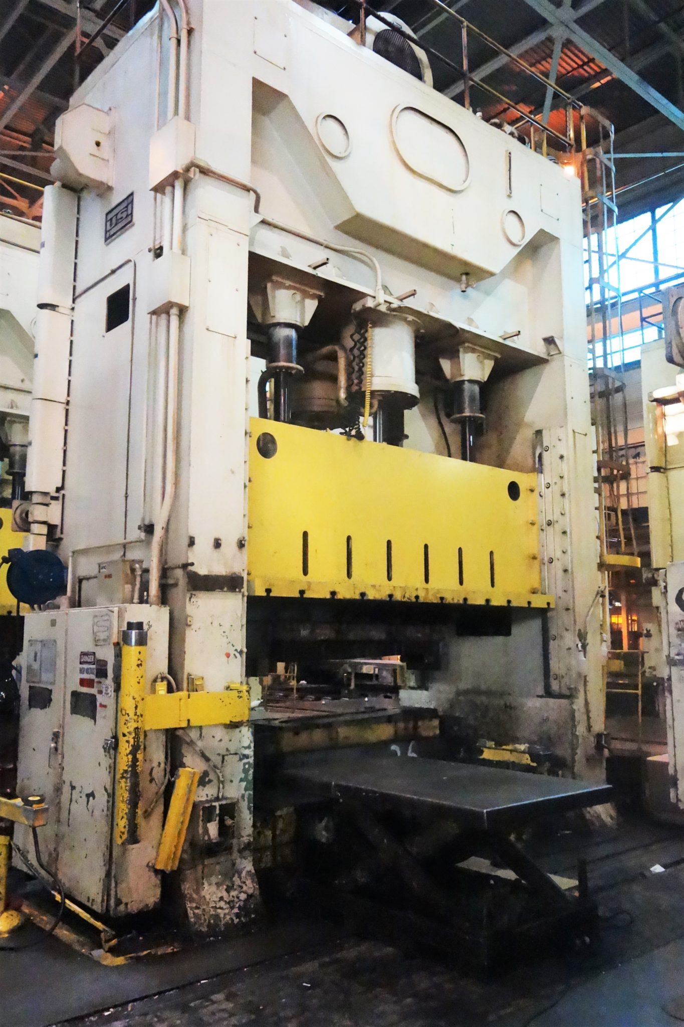 600 Ton Clearing Metal Stamping Press For Sale Call 616200