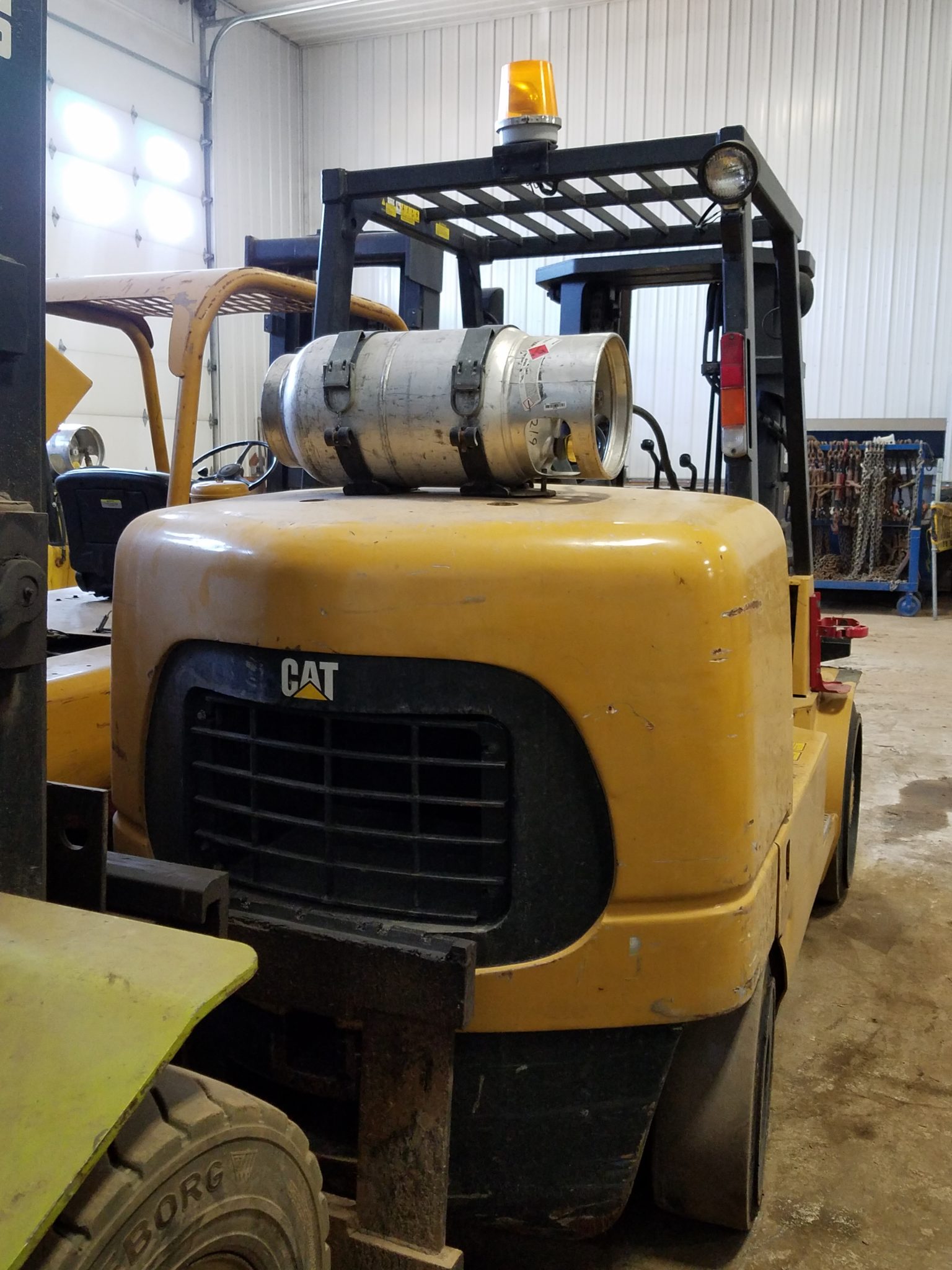 15,500lb. Capacity Cat Forklift For Sale | Call 616-200-4308Affordable ...