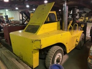 60,000 lb. Apache Forklift For Sale - 30 Ton